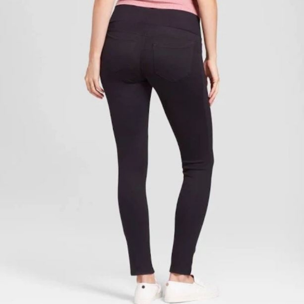 NWOT Maternity Inset Panel Ponte Pants Black - Picture 3 of 6